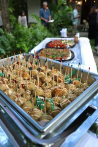 Tray of Meatballs by Taniokas